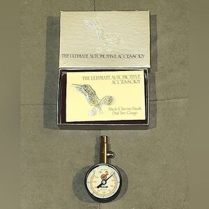 NEW VINTAGE ACME ULTIMATE AUTOMOTIVE ACCESSORIES DUAL SCALE AIR PRESSURE GAUGE
